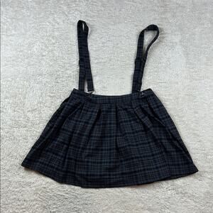 Hot Topic grey Plaid pleated Skater suspender skirt